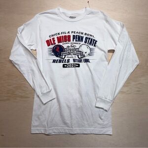 Ole Miss Rebels vs. Penn State Nittany Lions 2023 Peach Bowl LS T-shirt NWOT Sm.
